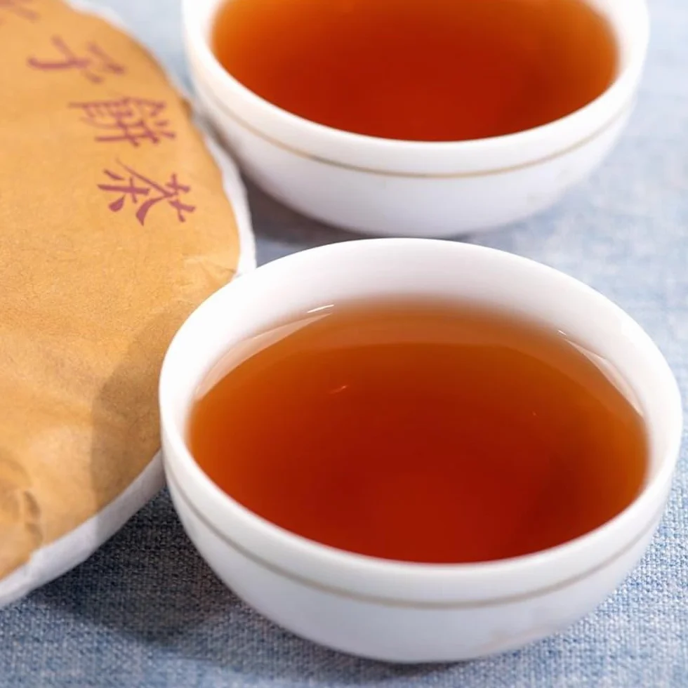Dojrzała Herbata Yunnan Menghai Pu-erh, Czarna Herbata, 8-letnia Herbata Pu 'er O Łagodnym Uroku 357g