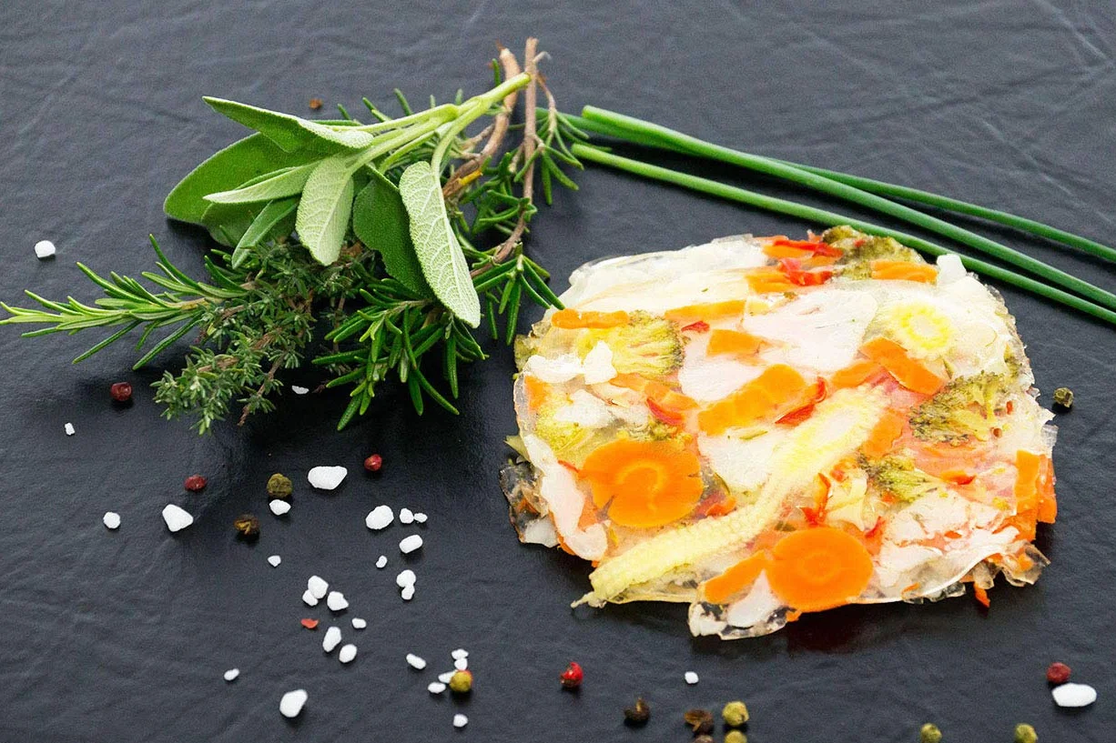 Gelatina z mięsa wołowego, żelatyna 220 Bloom, czysty aspik. Aspik w proszku, rozpuszczalny na zimno, najwyższa jakość ze Szwajcarii. Torba 500g.