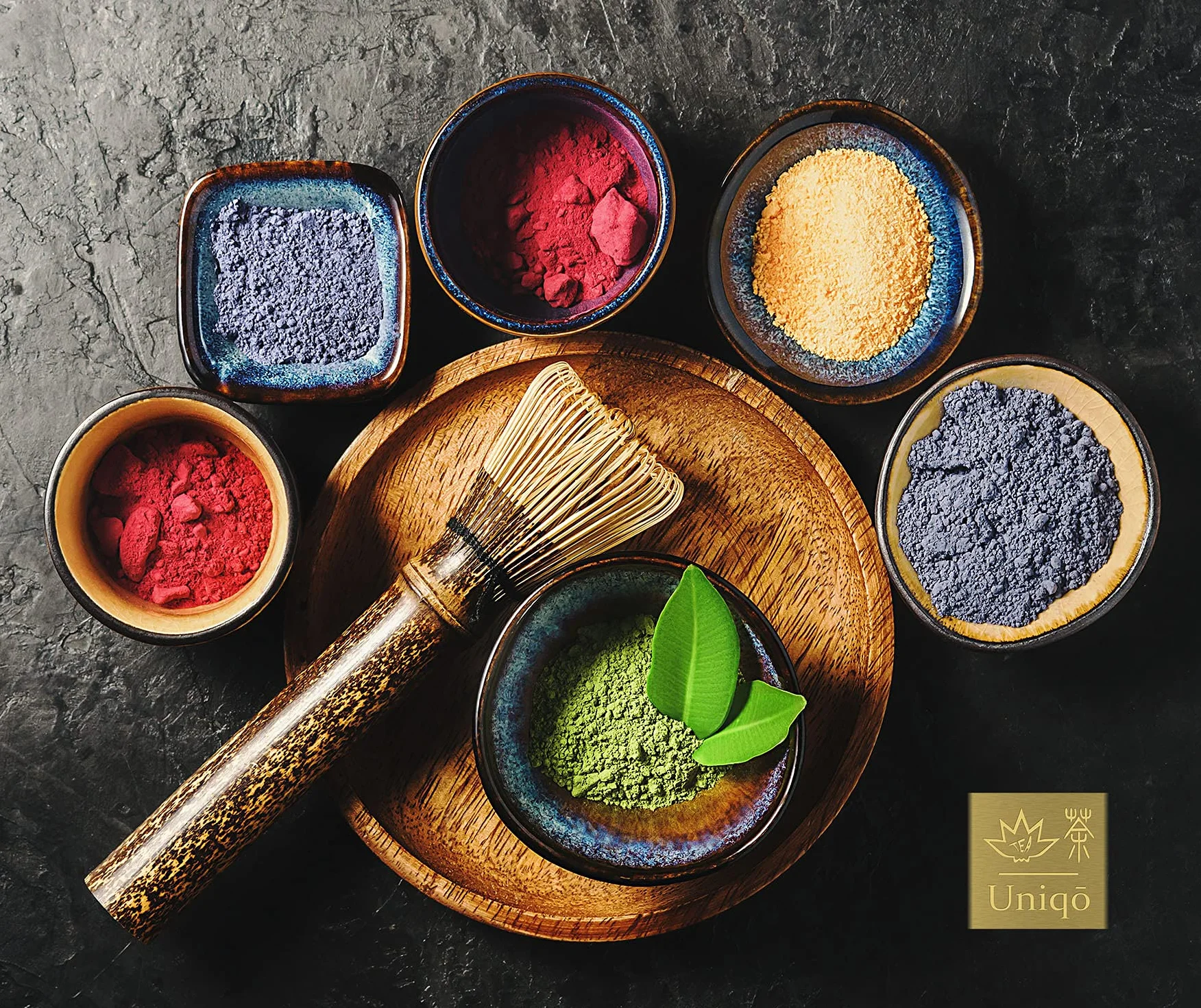 Tea Uniqo Pink Matcha – matcha w proszku ze smoczego owocu (pitai), opakowanie 200 g