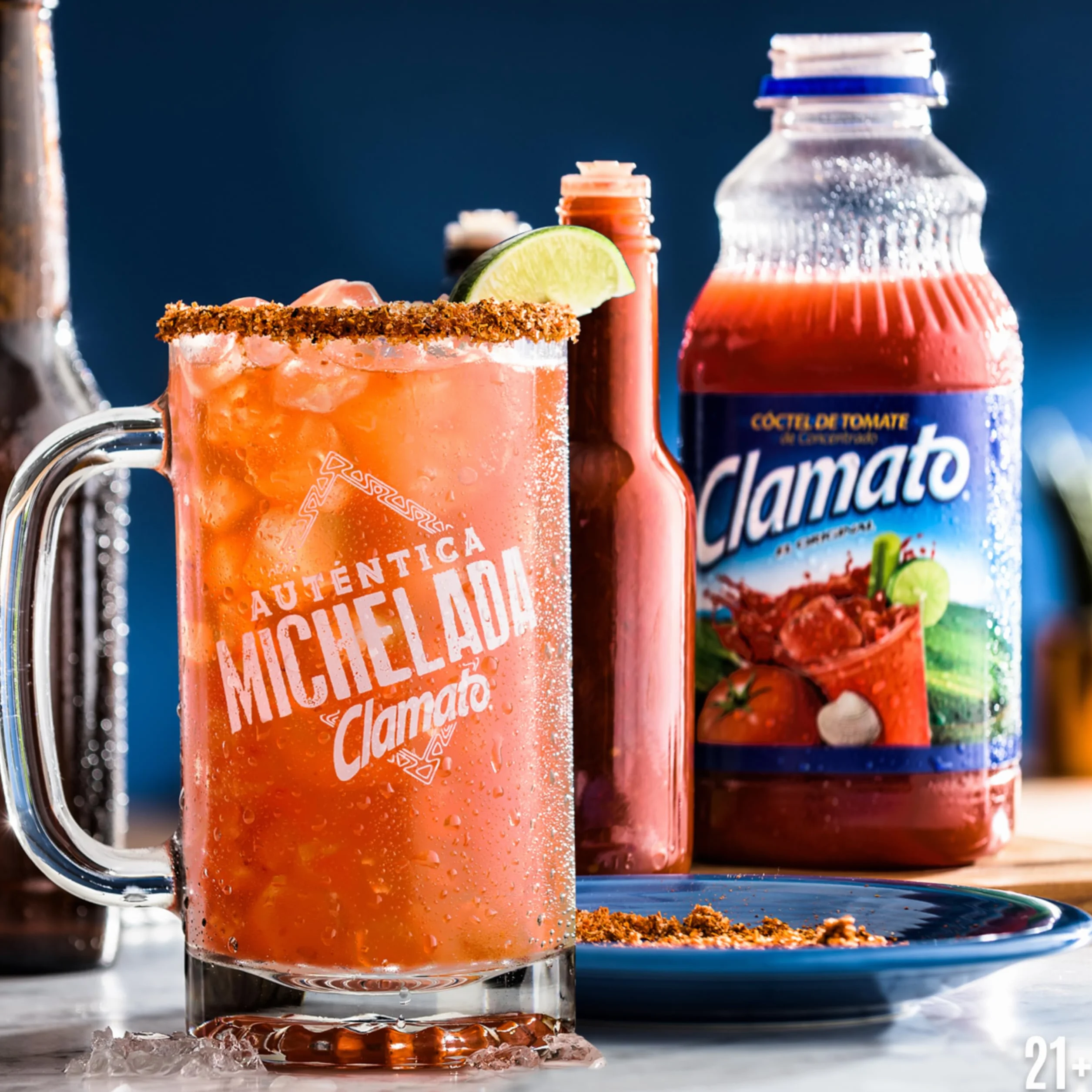 Clamato Tomato Cocktail z Koncentratu, Koncentrat Soku Pomidorowego do Picia Samodzielnie Lub w Połączeniu, Butelka 1,89 Litra