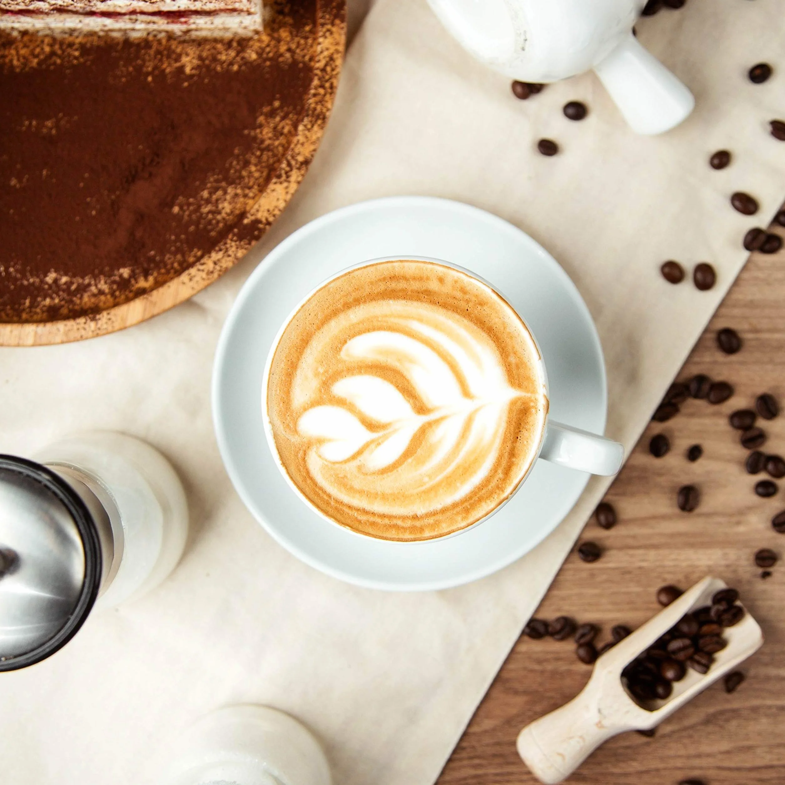 Alpro Barista 1L Napój Migdałowy do Kawy, Smoothie i Szejków - Opakowanie 8 szt.