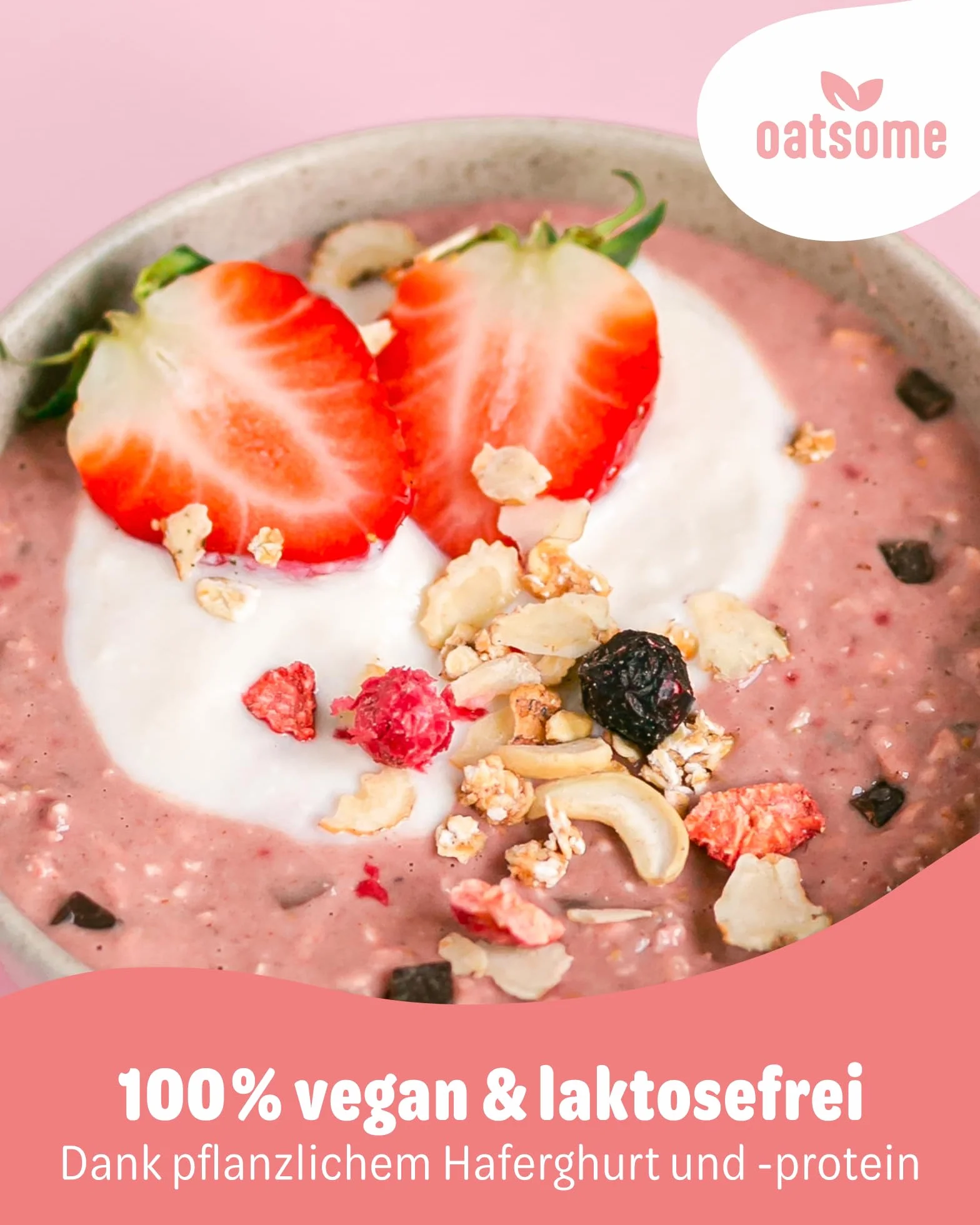 OATSOME Strong Yogurella miska wysokobiałkowa truskawki gurt owsiany czekoladowe chipsy 12 g białka wegańskie bez rafinowanego cukru