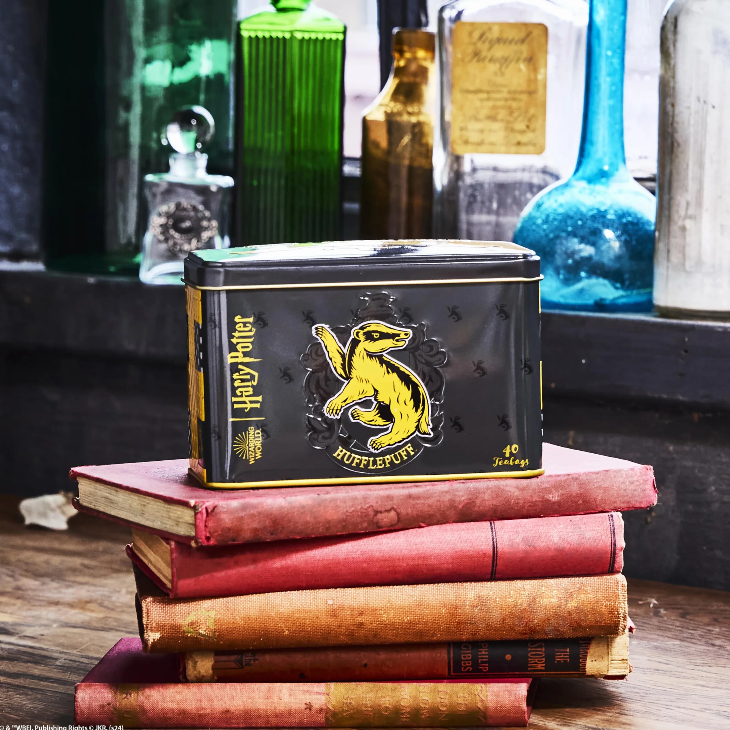 Oficjalny pojemnik na herbatę Harry Potter Hufflepuff 40 torebek angielskiej herbaty