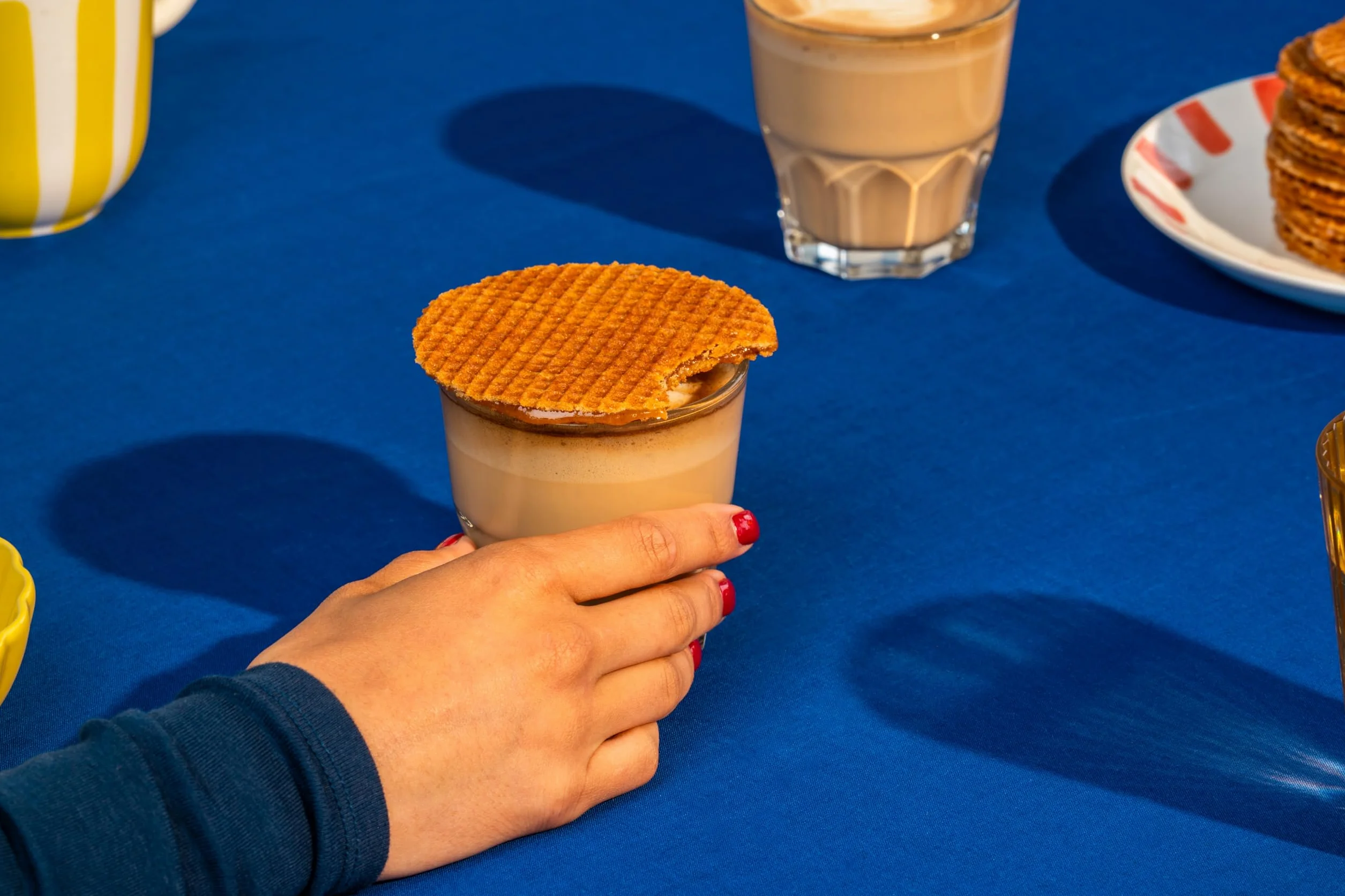Daelmans Stroopwafels Pudełko Hexagon 72 Wafle 2100 g Holenderskie Wafle Karmelowe